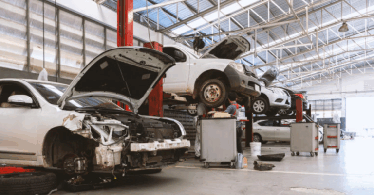 Choosing the Right Auto Body Shop in Lansing: A Complete Guide